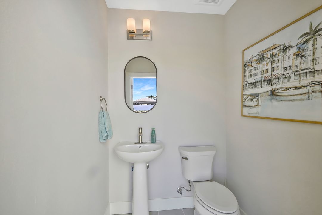 2717 SW 38th St, Cape Coral, FL 33914