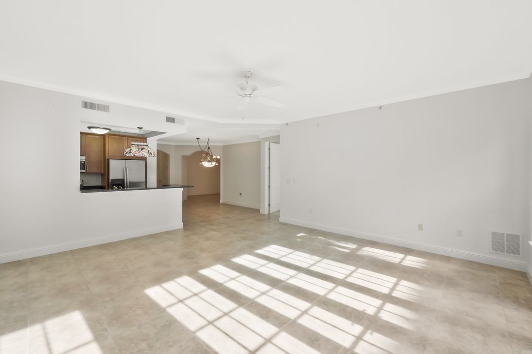 23191 Fashion Dr #201, Estero, FL 33928