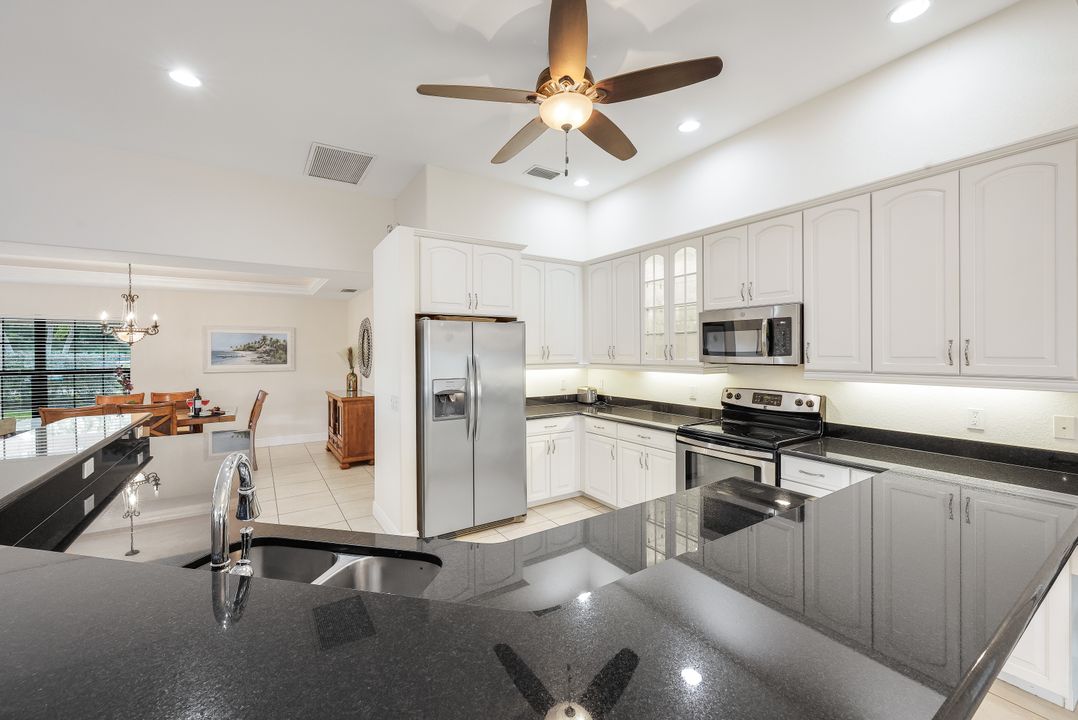 1409 SE 17th St, Cape Coral, FL 33990