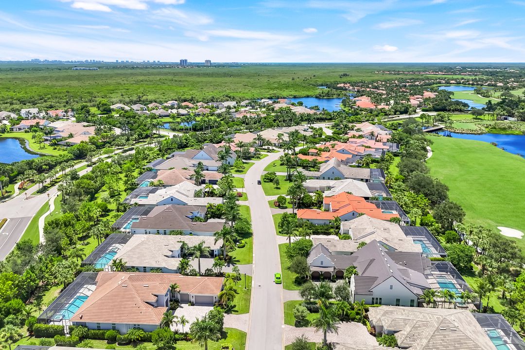 3233 Tavolara Ln, Naples, FL 34114