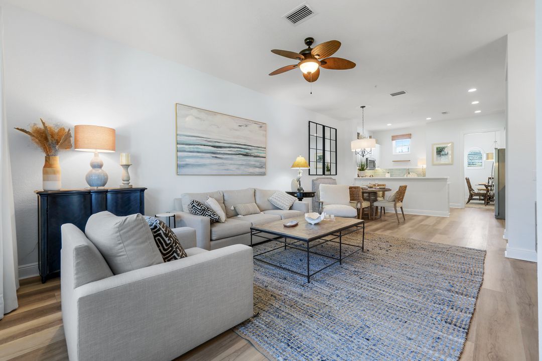 9223 Corfu Ct #202, Naples, FL 34114