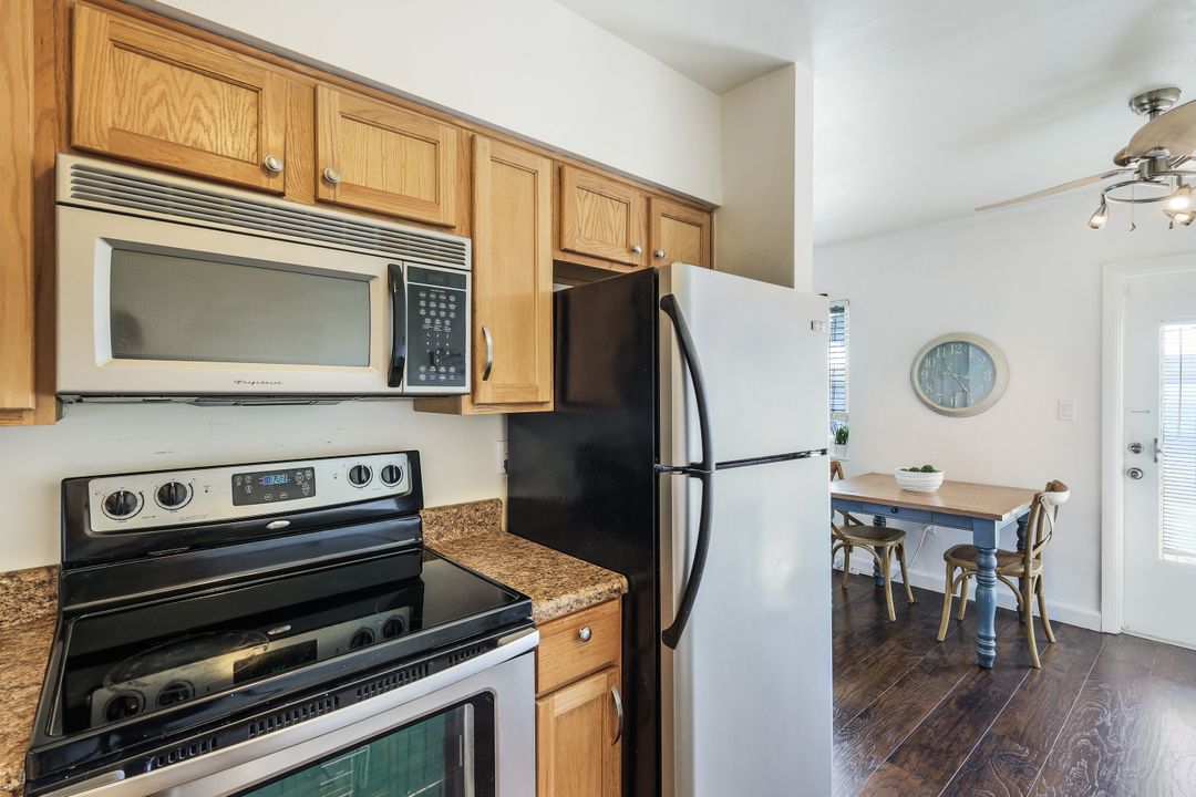 13151 Kings Point Dr #12A, Fort Myers, FL 33919
