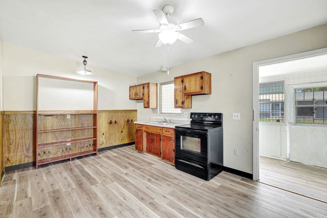 74 Cypress St, North Fort Myers, FL 33903