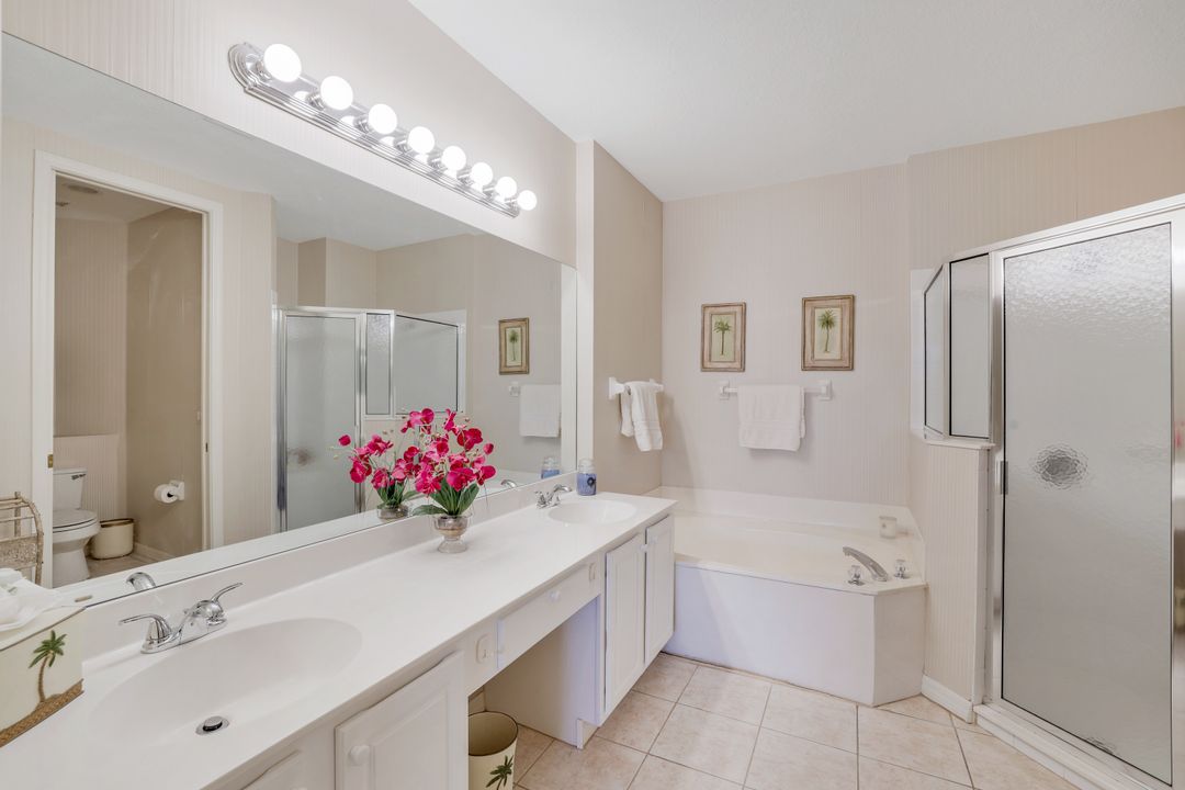 994 Eastham Way #101, Naples, FL 34104
