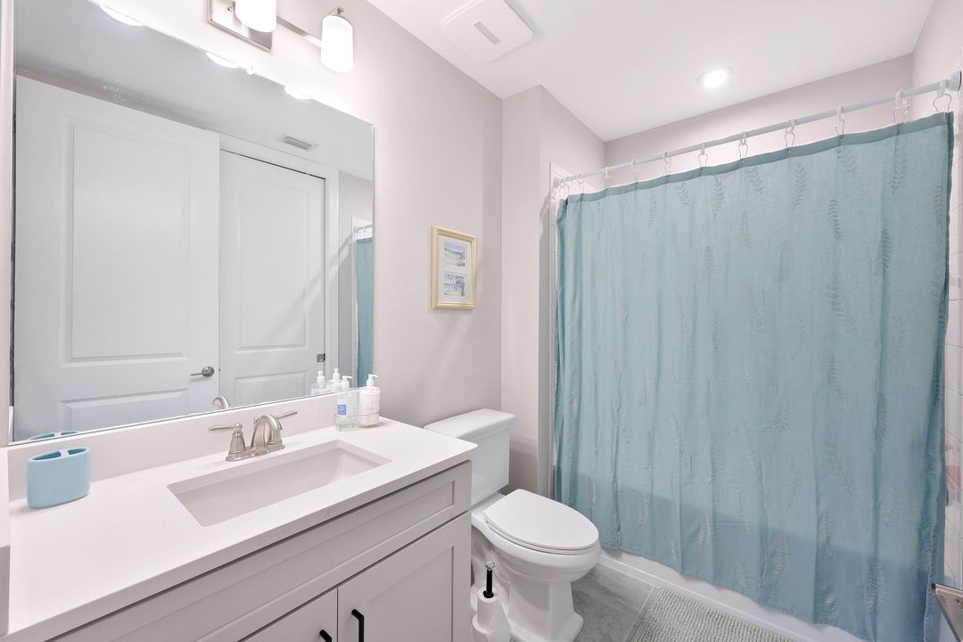 15261 Zeno Wy #102, Naples, FL 34114