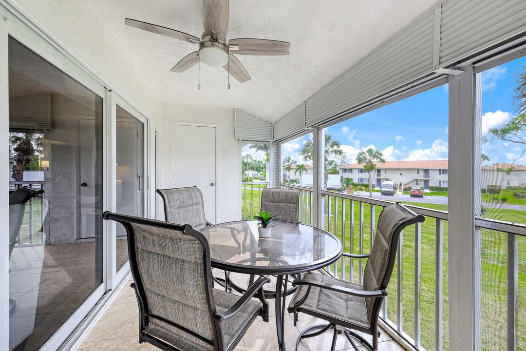 259 Winners Cir Unit 4, Naples, FL 34112