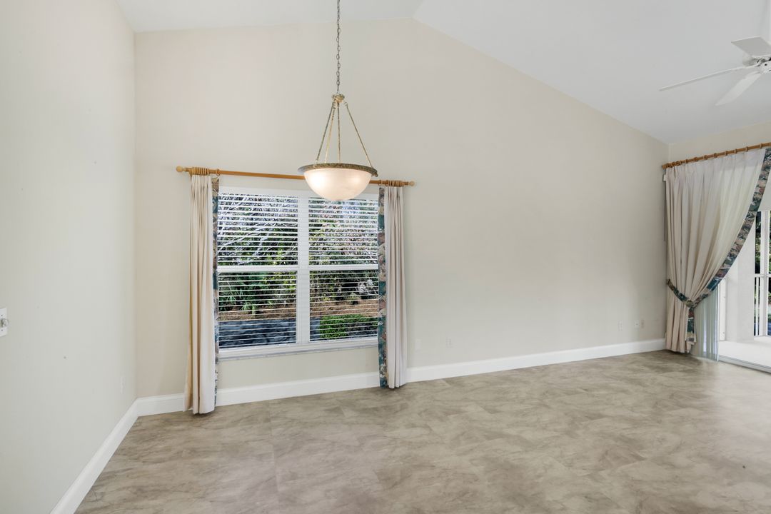 4940 Deerfield Way #201, Naples, FL 34110