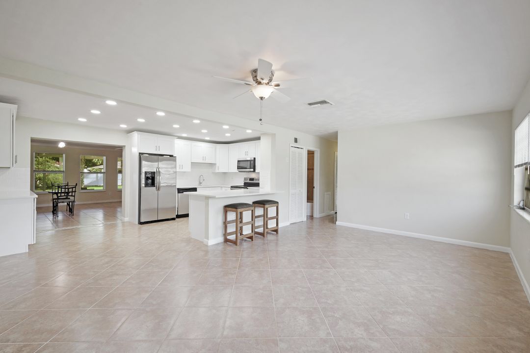 1411 Argyle Dr, Fort Myers, FL 33919