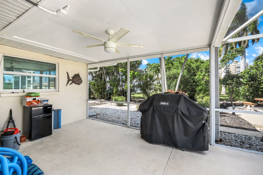 8552 Lagoon Rd, Fort Myers Beach, FL 33931