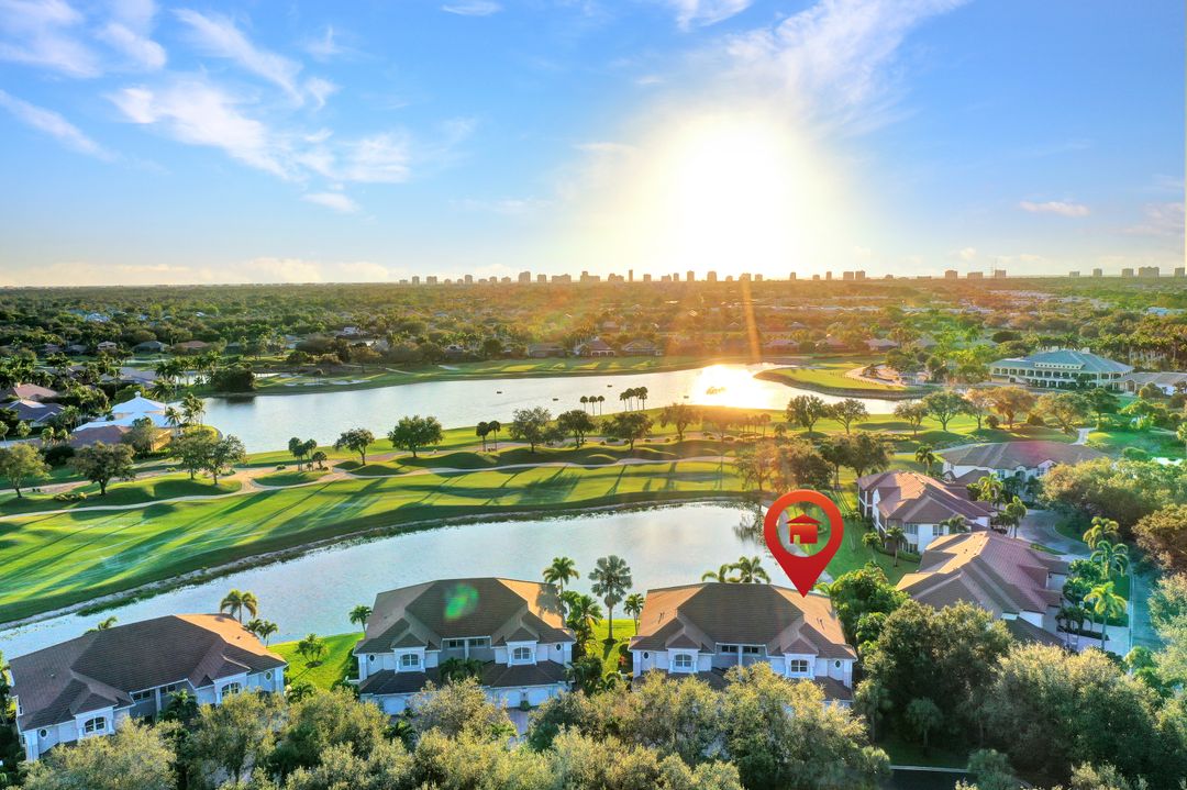 3220 Hamlet Dr #4, Naples, FL 34105