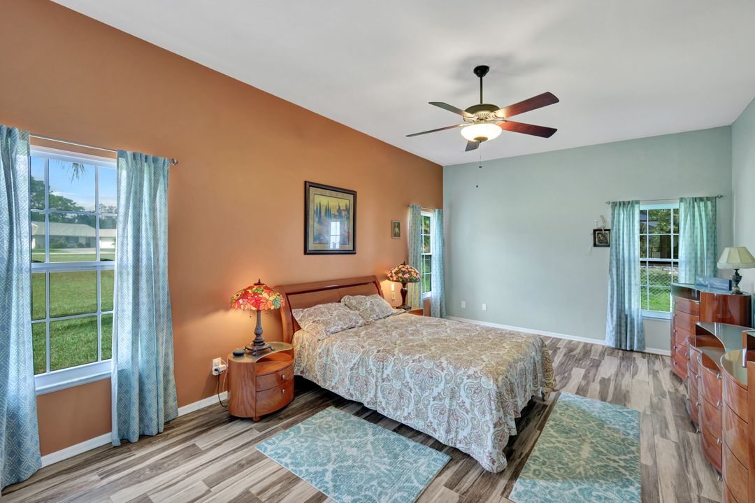 6910 Circle Dr, Fort Myers, FL 33905