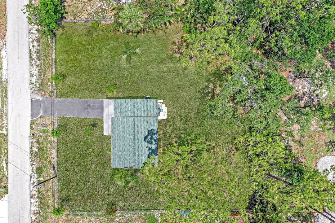 2244 Williams Dr, Fort Myers, FL 33901