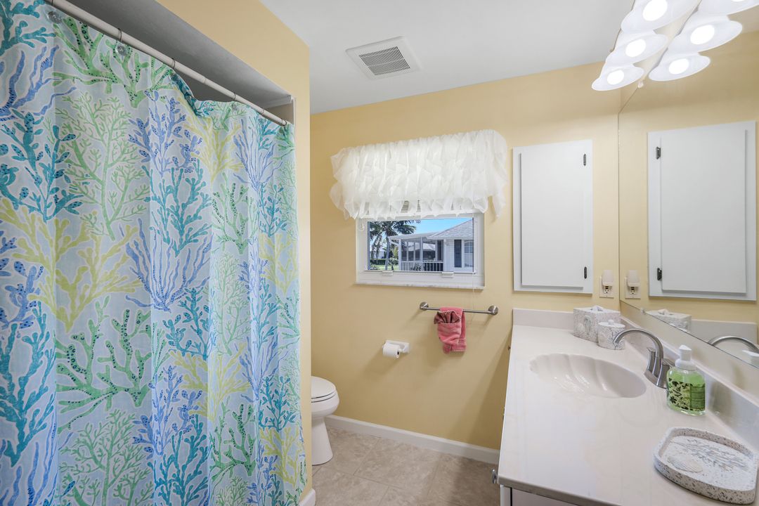 1417 Causey Ct, Sanibel, FL 33957