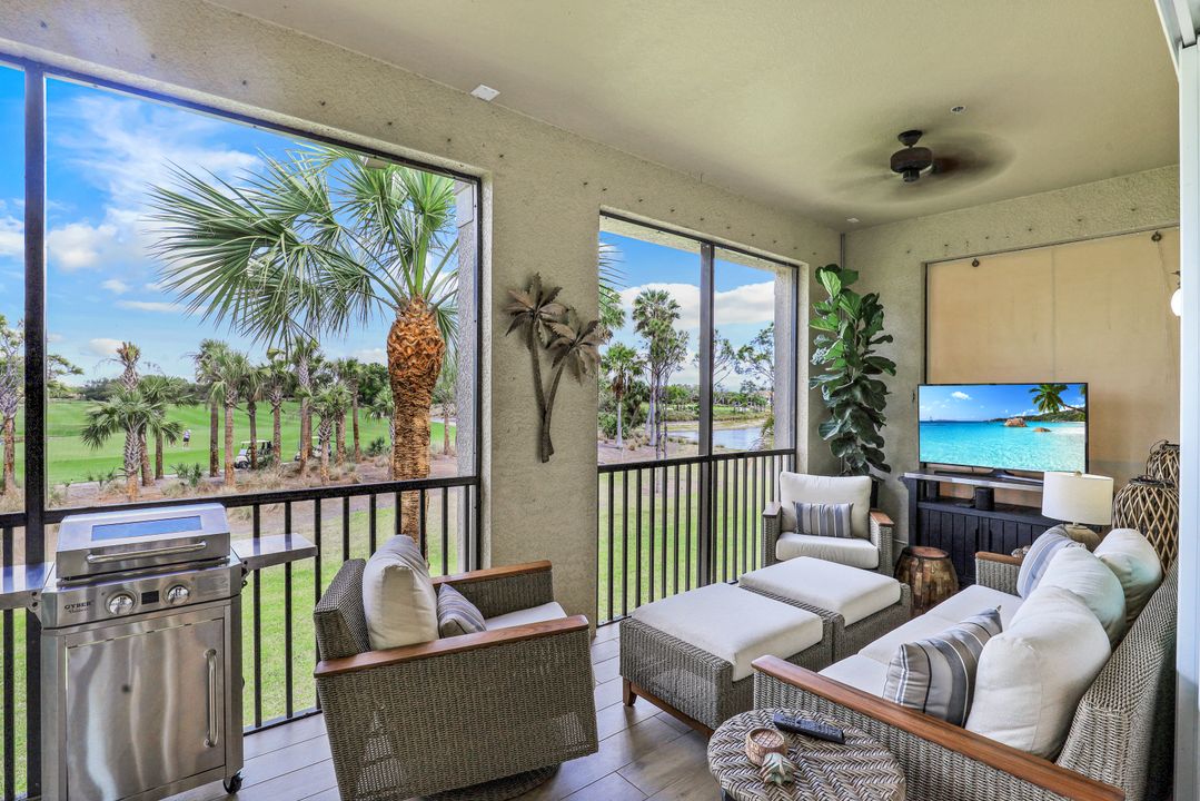 9204 Quartz Ln #201, Naples, FL 34120