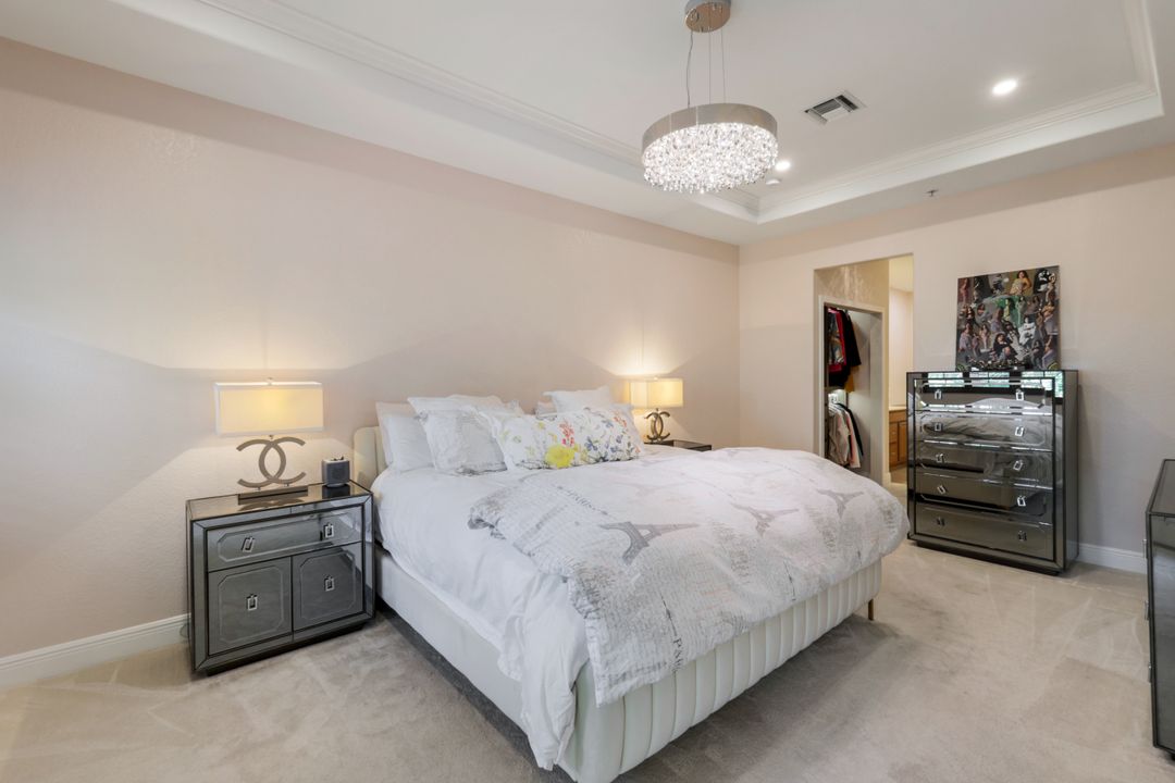 12858 Carrington Cir #201, Naples, FL 34105