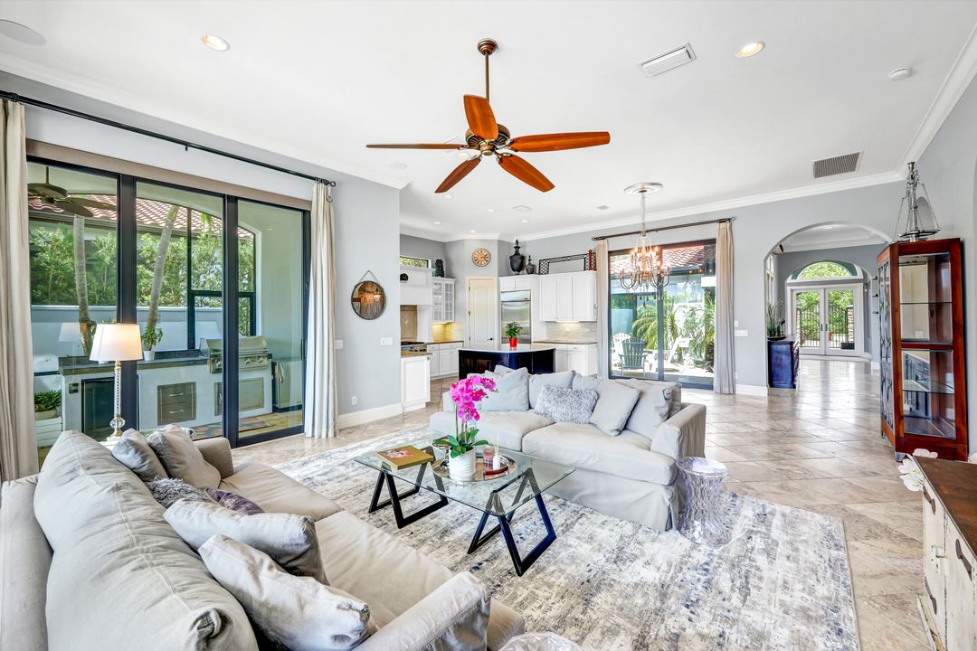 16811 Cabreo Dr, Naples, FL 34110