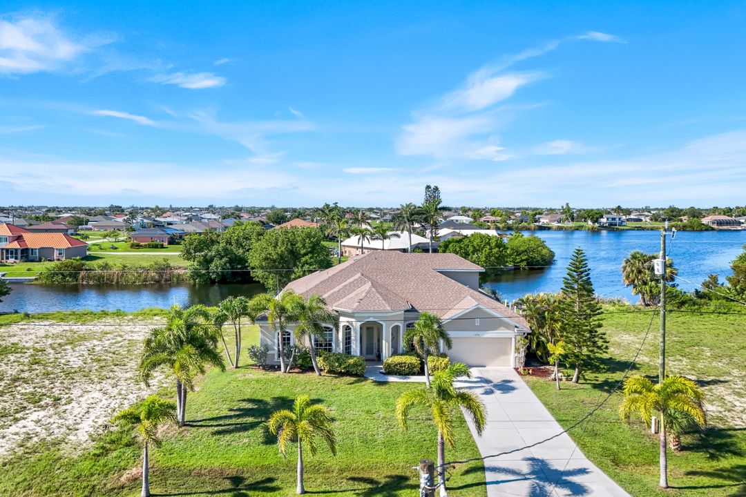 1206 NW 18th Terrace, Cape Coral, FL 33993