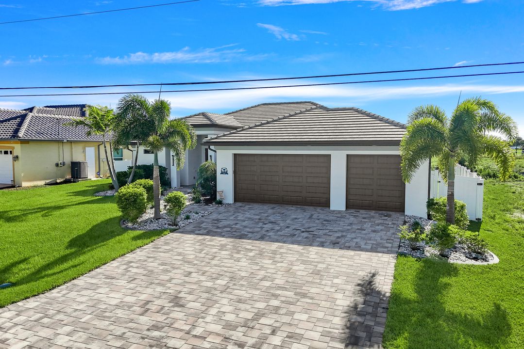 2821 SW 17th Pl, Cape Coral, FL 33914