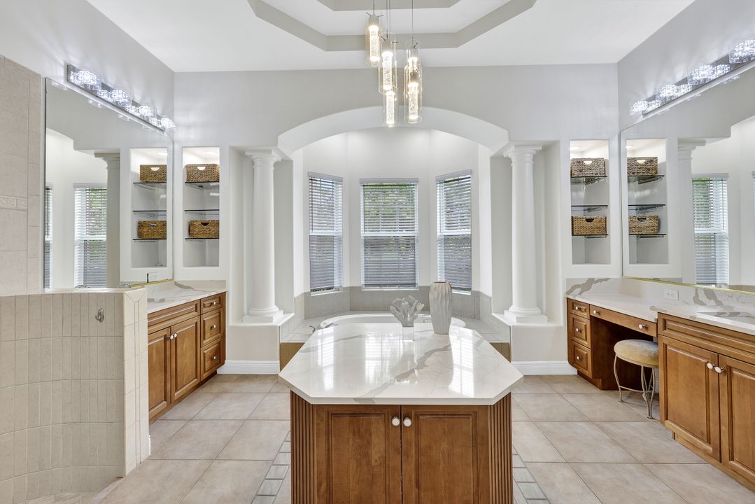 7620 Knightwing Cir, Fort Myers, FL 33912