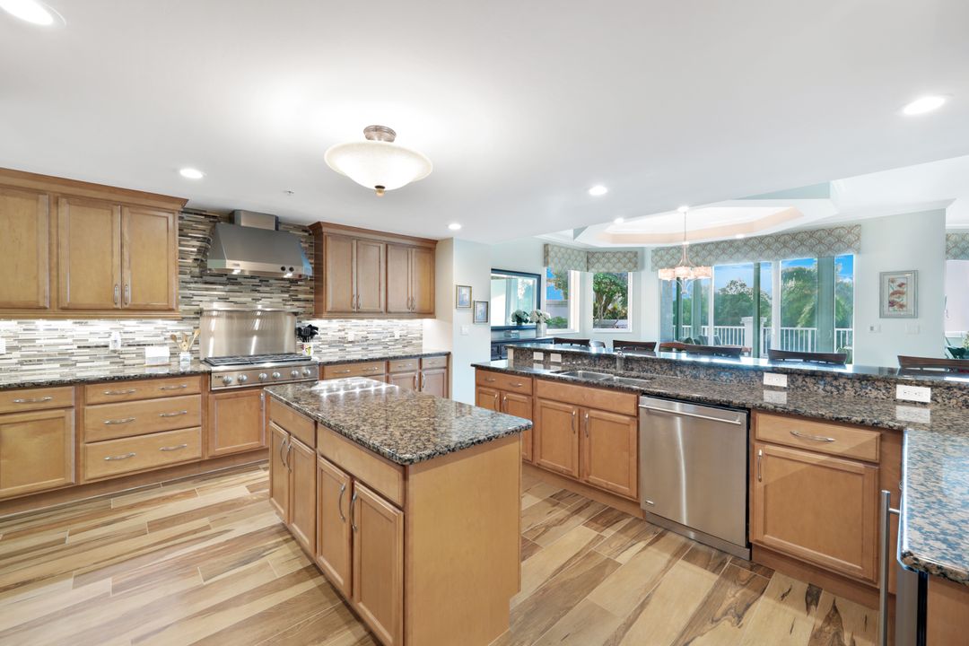 265 Indies Way #T03, Naples, FL 34110