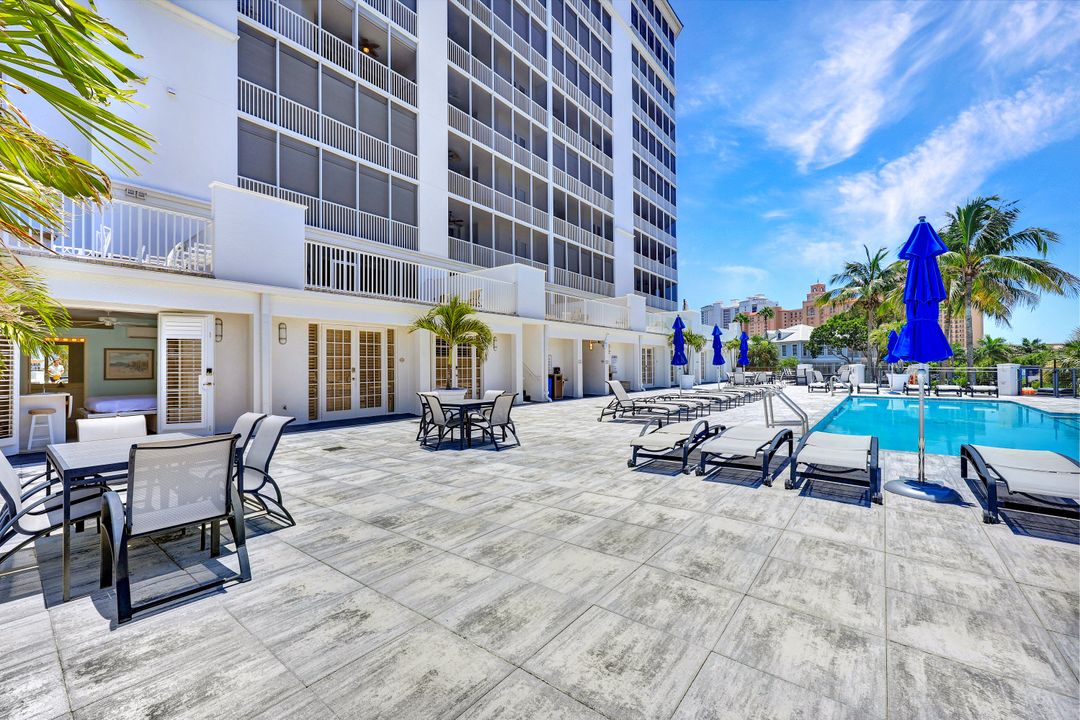 400 Flagship Dr #Cabana 107, Naples, FL 34108
