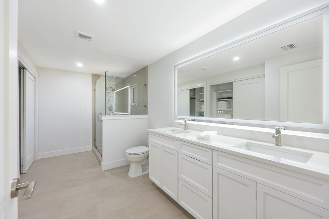 707 Durion Ct, Sanibel, FL 33957