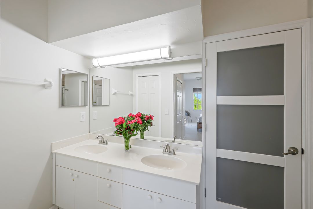 3471 Pointe Creek Ct #305, Bonita Springs, FL 34134