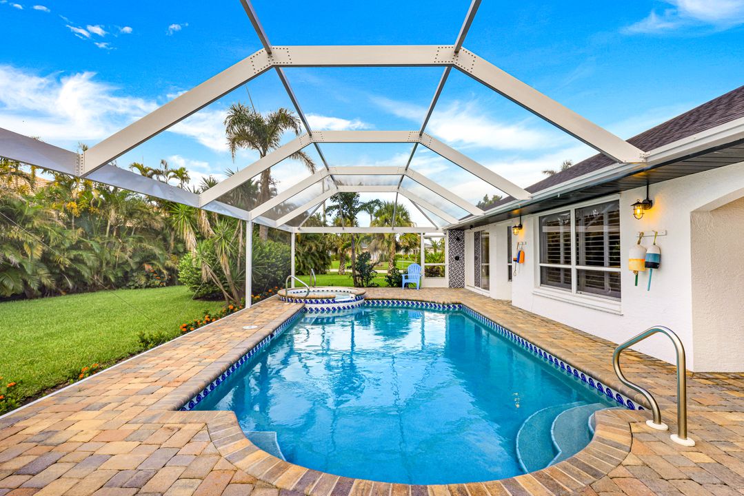 4913 SW 17th Pl, Cape Coral, FL 33914