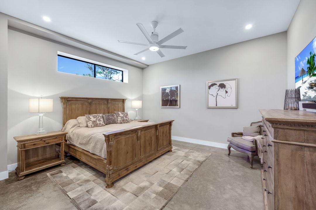 4412 Pinetree Blvd, Saint James City, FL 33956