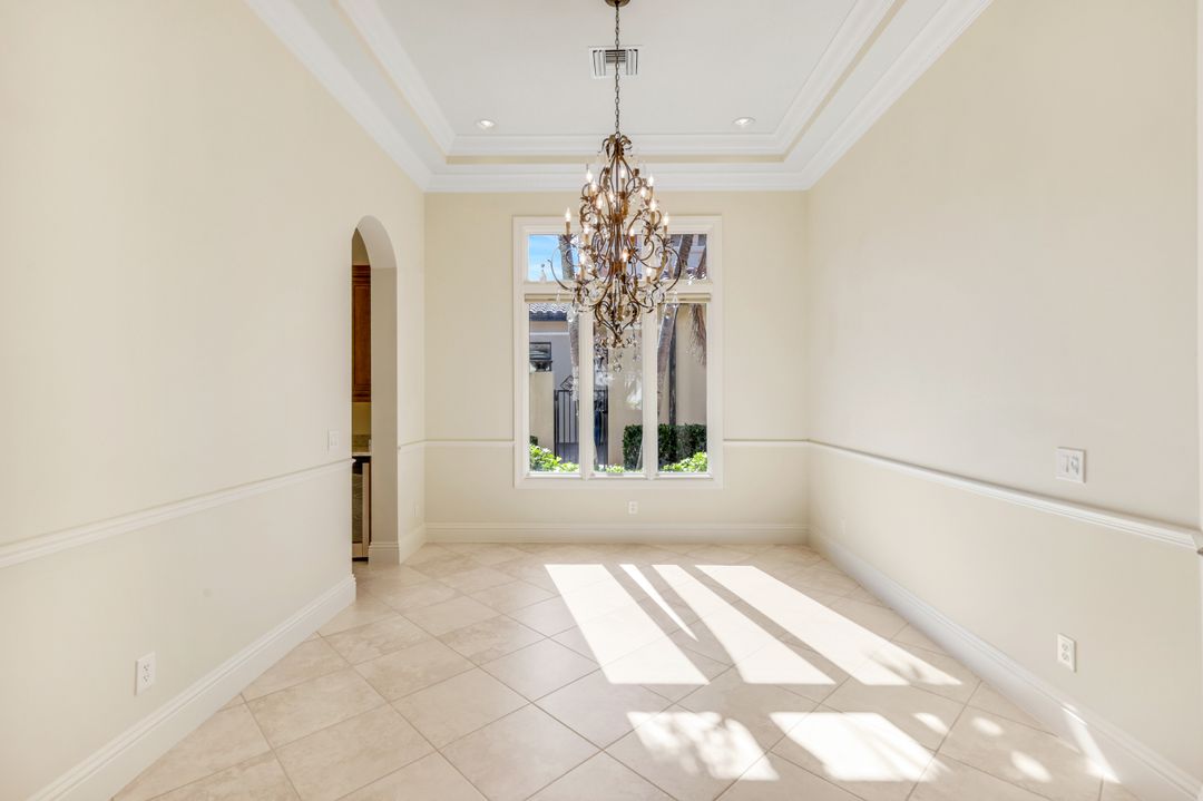 16834 Cabreo Dr, Naples, FL 34110