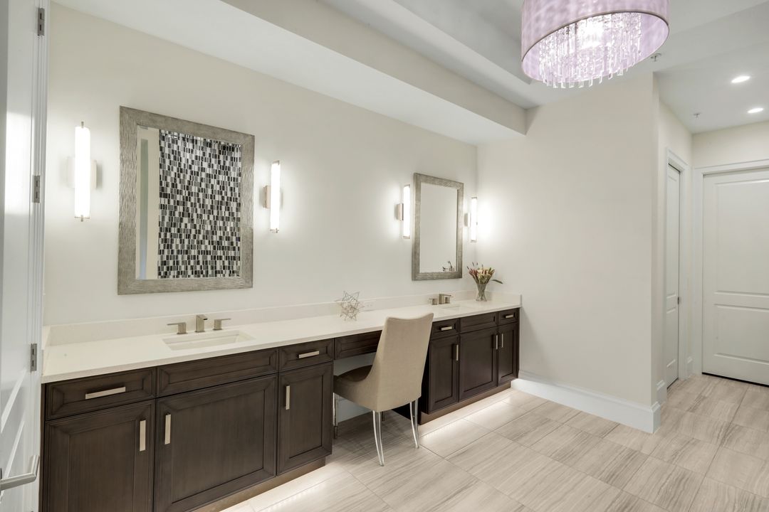 16358 Corsica Way #201, Naples, FL 34110