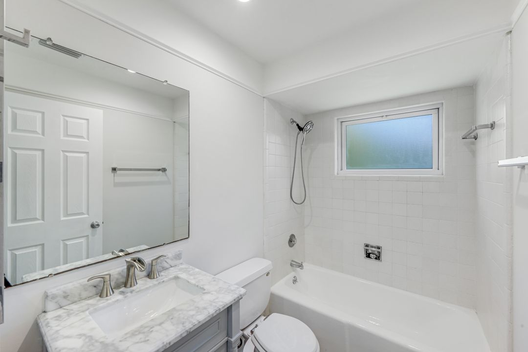 4240 SE 3rd Ave, Cape Coral, FL 33904