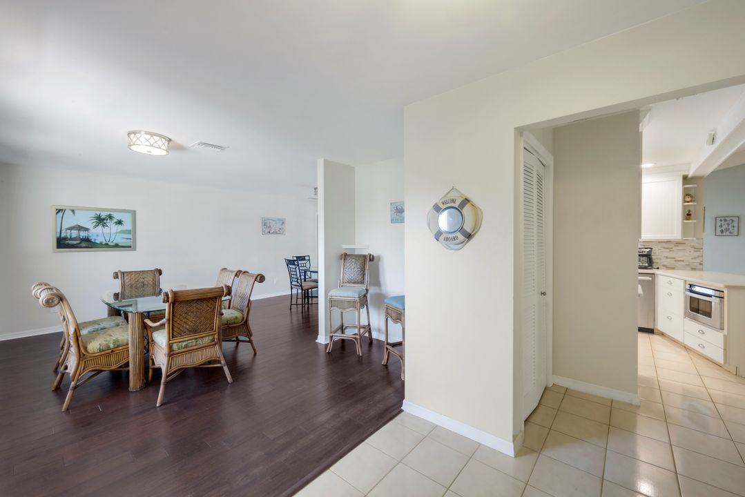 1528 SW 52nd Ln, Cape Coral, FL 33914