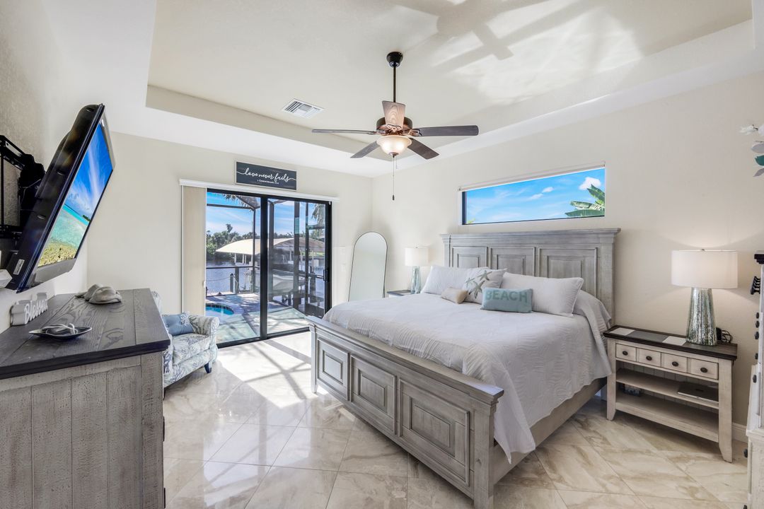 2208 NW 38th Pl, Cape Coral, FL 33993