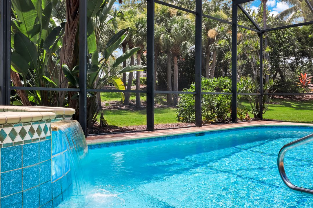 19736 Maddelena Cir, Fort Myers, FL 33967