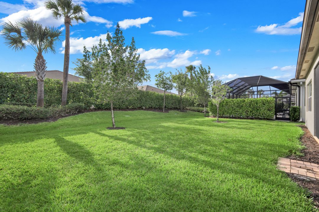 28604 Moraga Ln, Bonita Springs, FL 34135