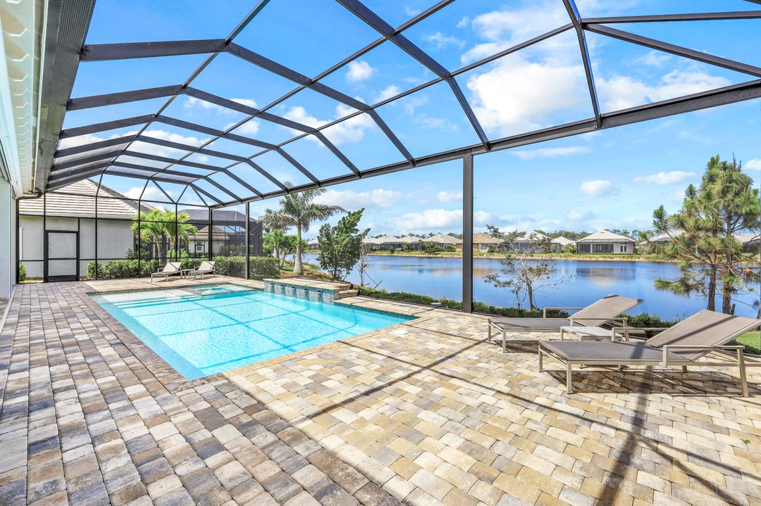 6215 Union Island Wy, Naples, FL 34113