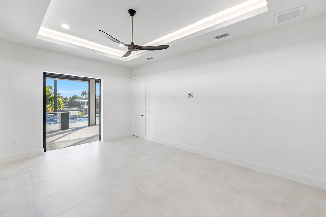 122 SW 58th St, Cape Coral, FL 33914