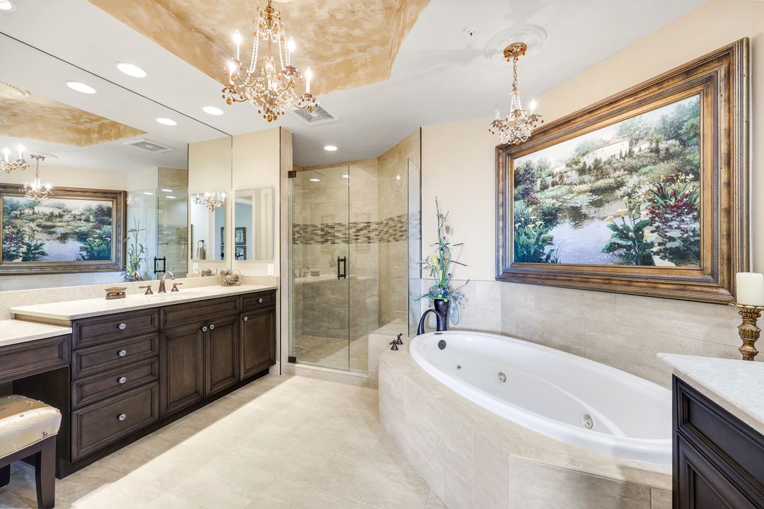 455 Cove Tower Dr #1701, Naples, FL 34110