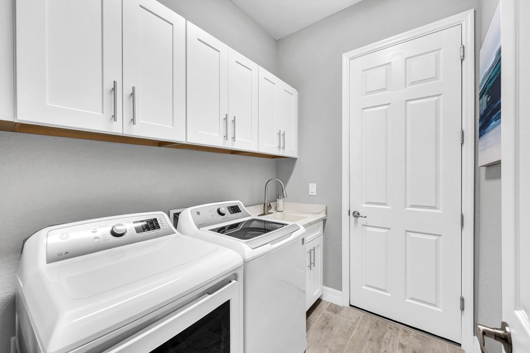 13480 Blue Bay Cir, Fort Myers, FL 33913