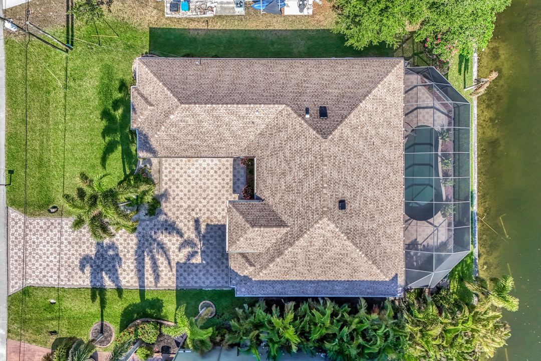 907 NW 18th St, Cape Coral, FL 33993