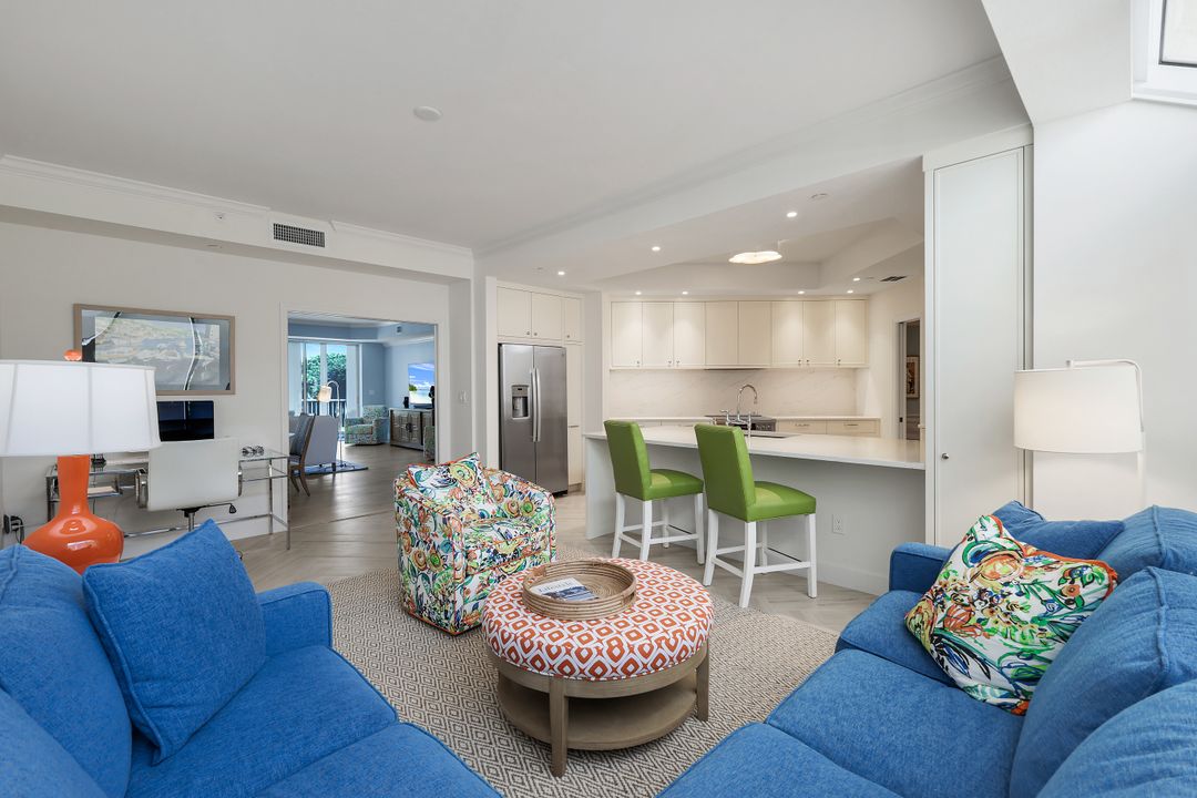 8440 Abbington Cir #D25, Naples, FL 34108