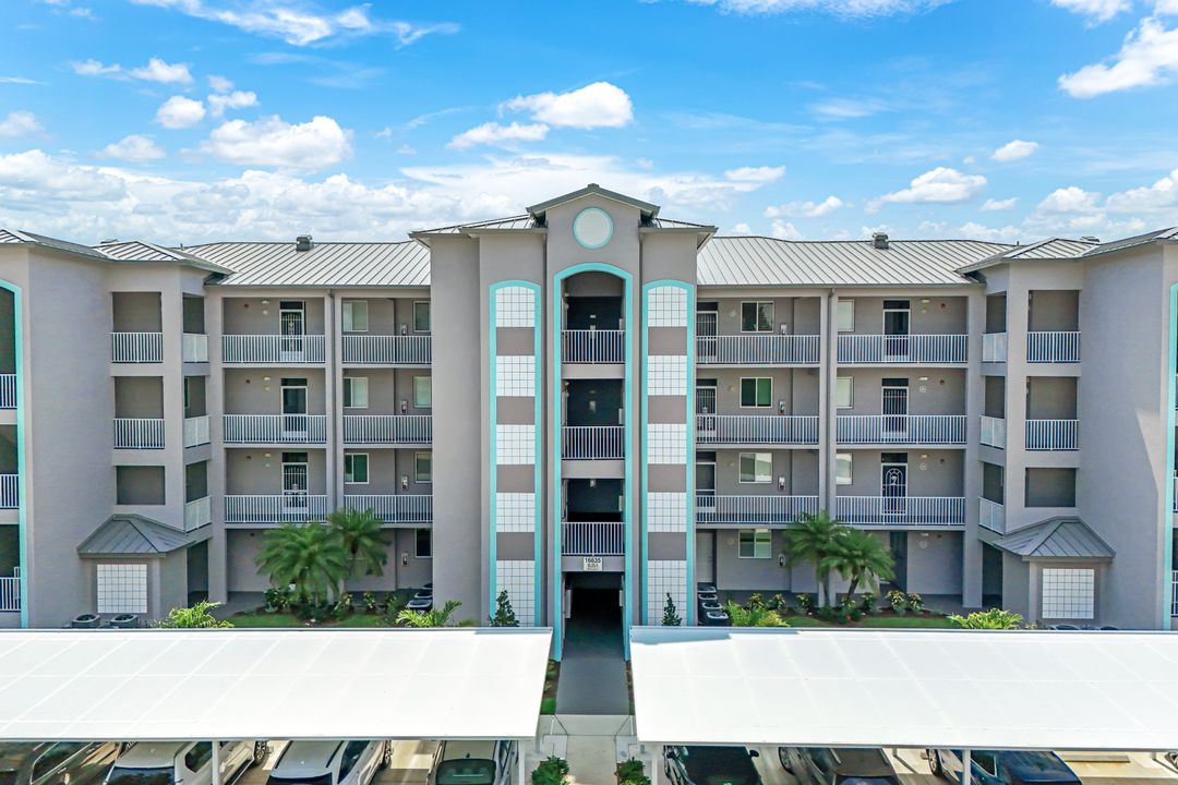 16635 Lake Cir Dr #614, Fort Myers, FL 33908
