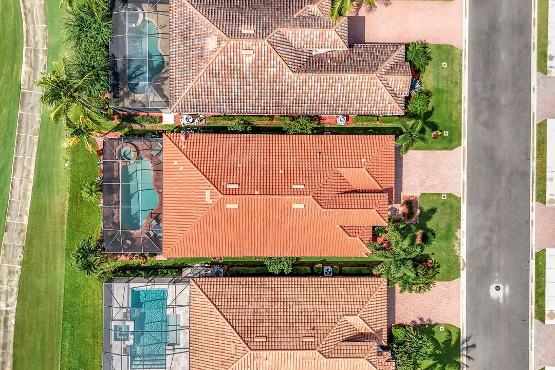 28550 Westmeath Ct, Bonita Springs, FL 34135