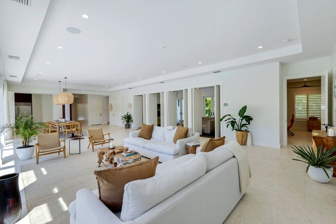 14 Sabre Ln, Naples, FL 34102