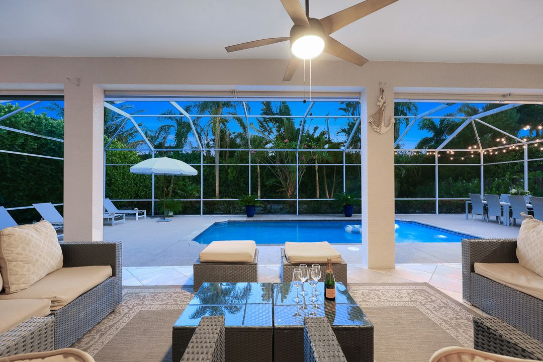 778 95th Ave N, Naples, FL 34108