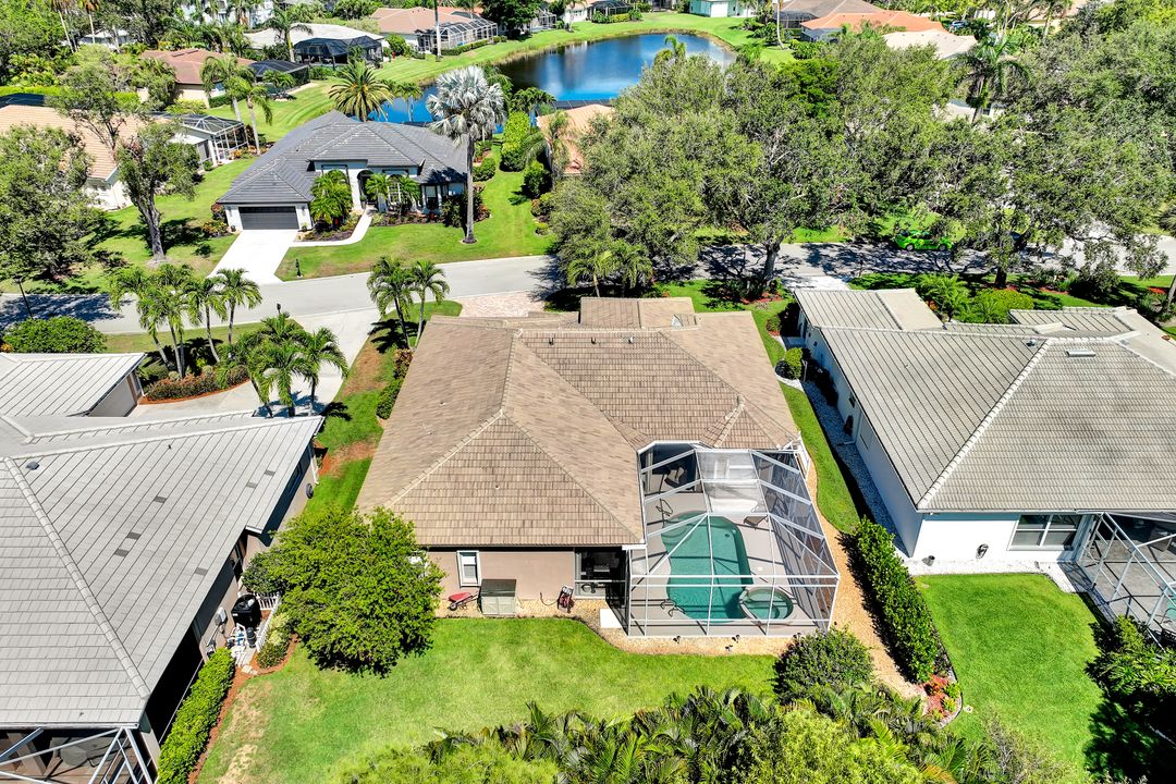 25740 Creekbend Dr, Bonita Springs, FL 34135