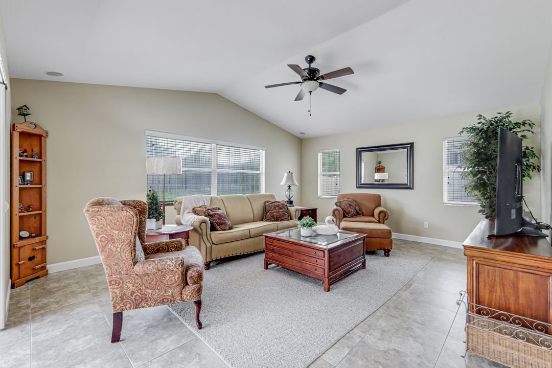 2838 SW 50th Terrace, Cape Coral, FL 33914