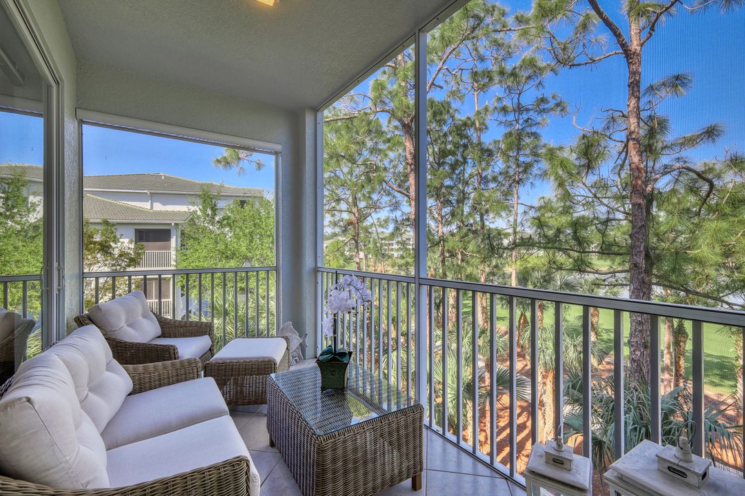 4000 Loblolly Bay Dr #302, Naples, FL 34114