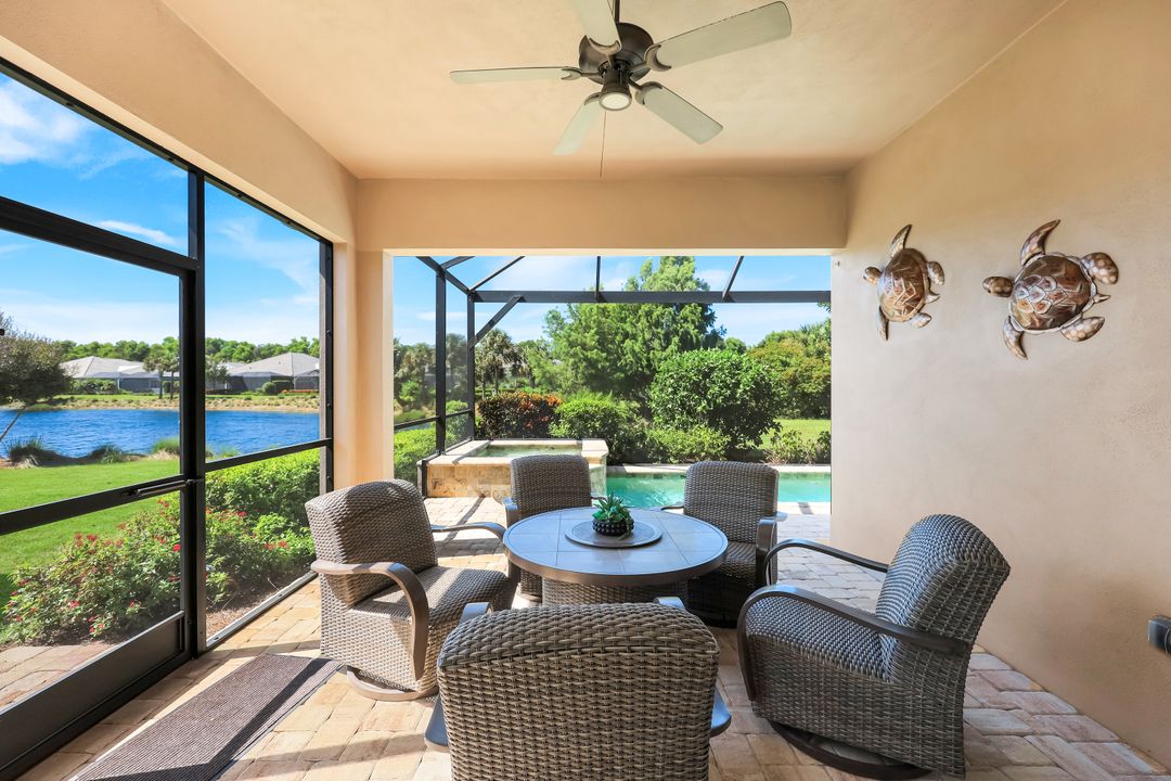 5665 Highbourne Dr, Naples, FL 34113